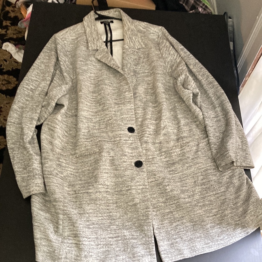 Torrid - Picture 4 of 4